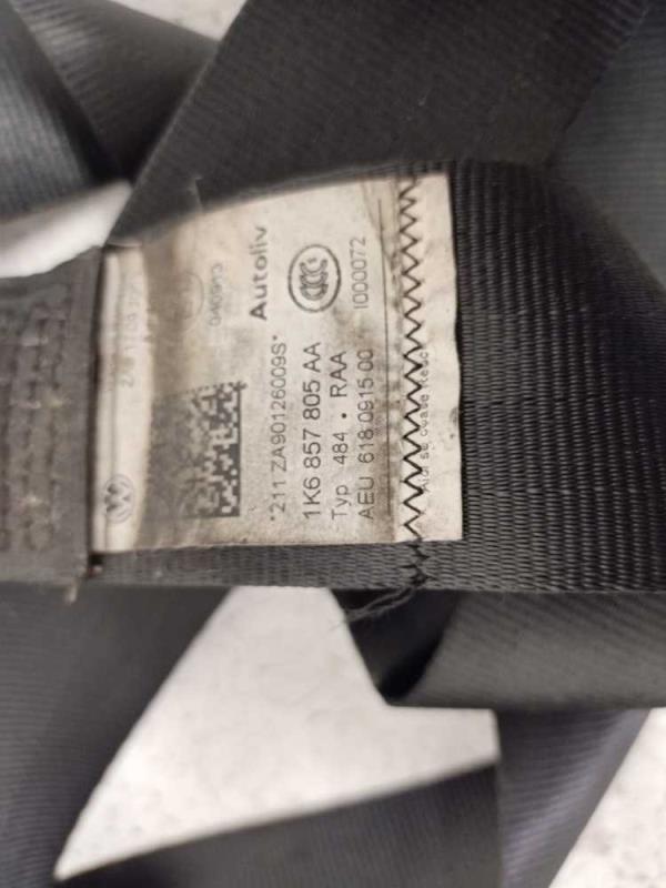 CEINTURE ARRIERE GAUCHE VW GOLF 6 - Vue 3